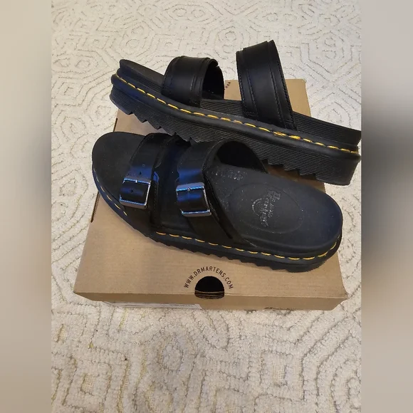 Dr Matrens Myle's Brando Slide Sandals - Picture 1 of 4